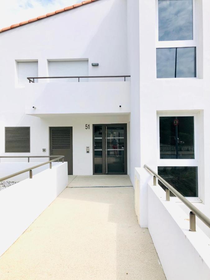 Bleuhorizon2 Apartment Ла Сиота Екстериор снимка